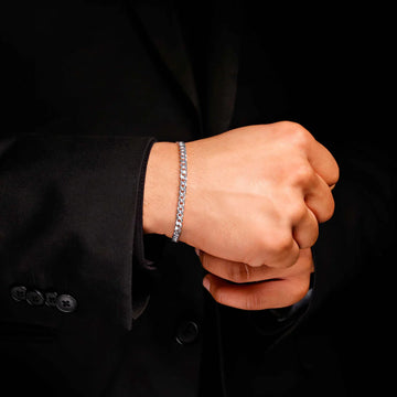     925 sterling silver bracelet for men with premium polished finish