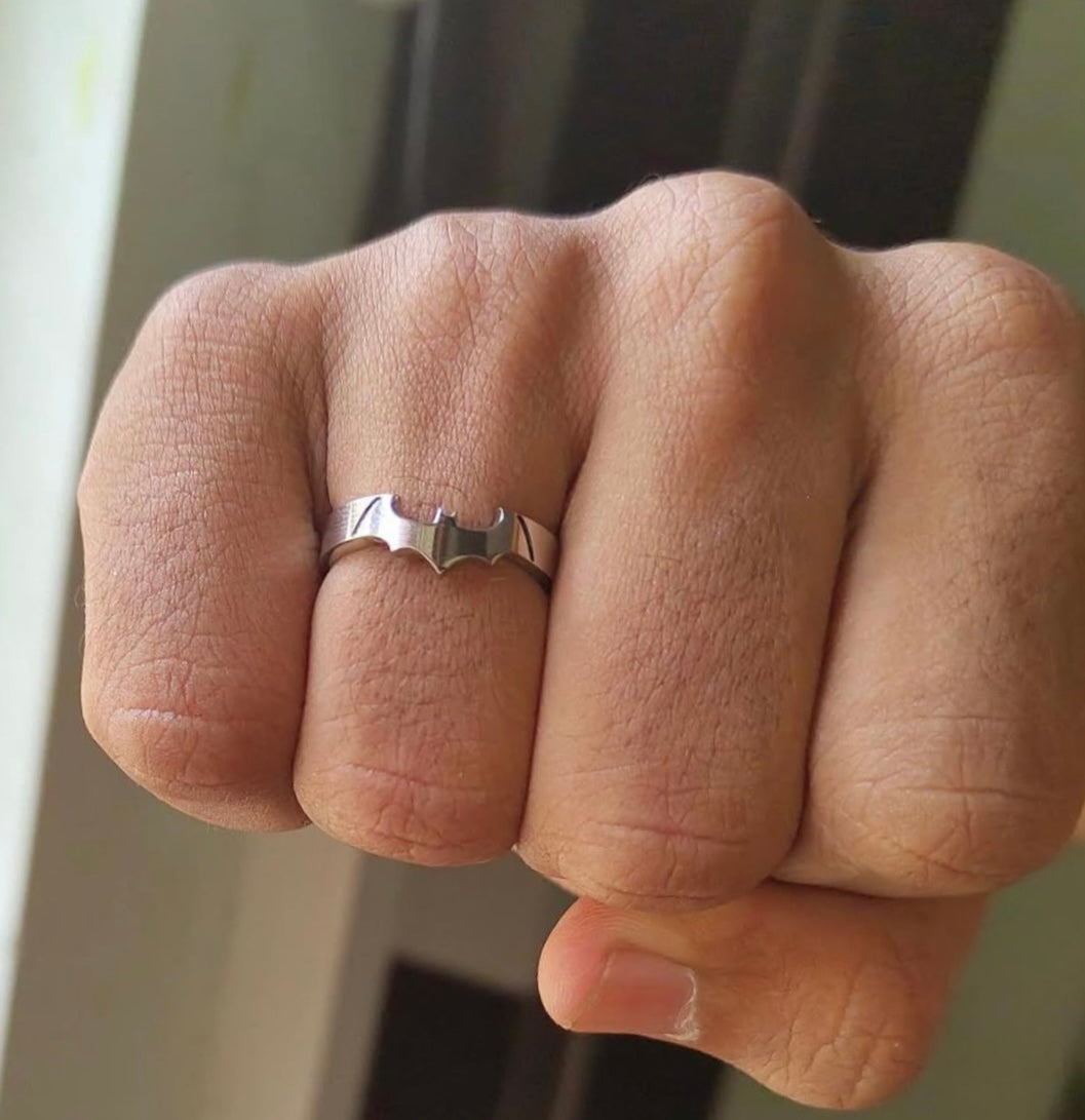 Batman ring in silver 