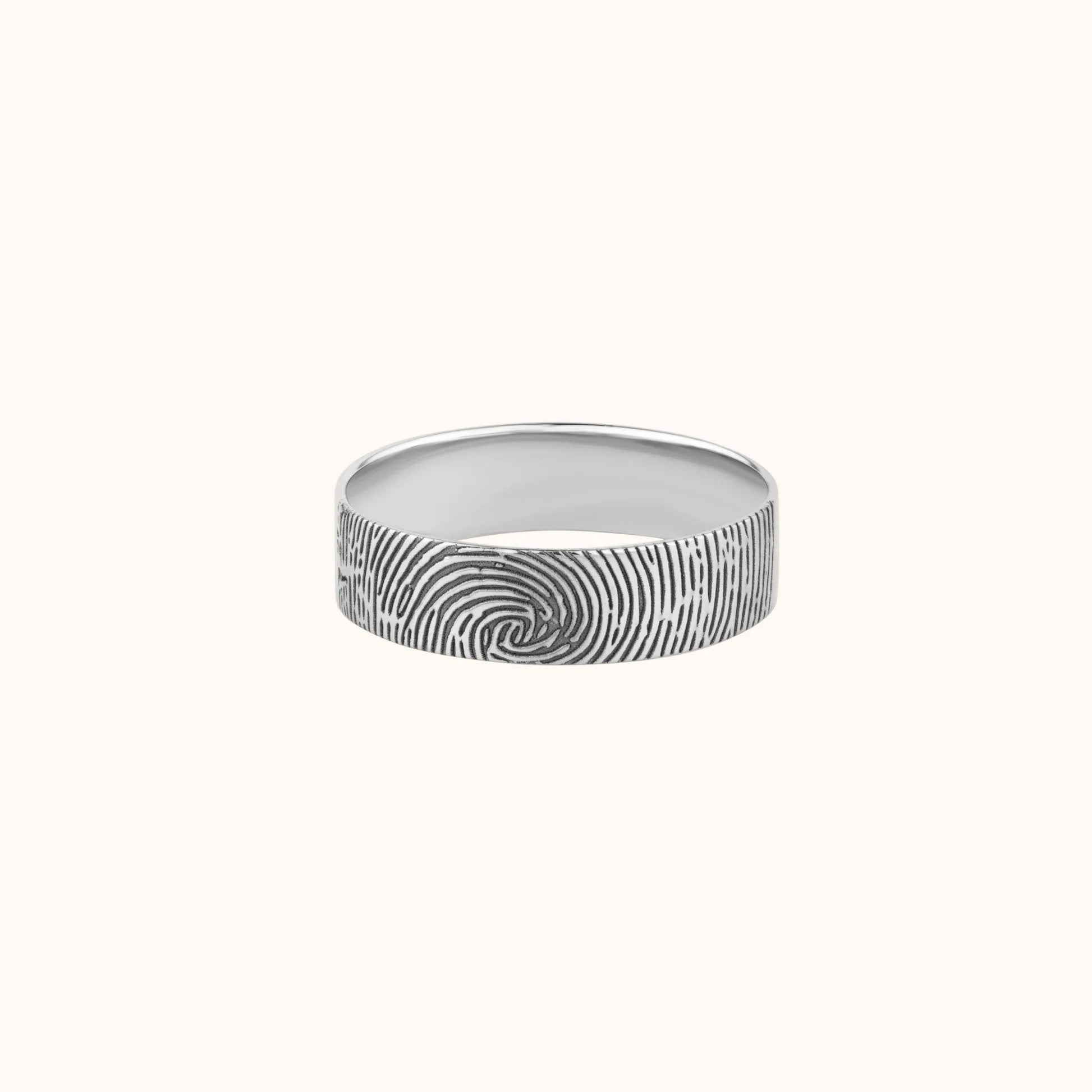 Customise fingerprint ring in silver 