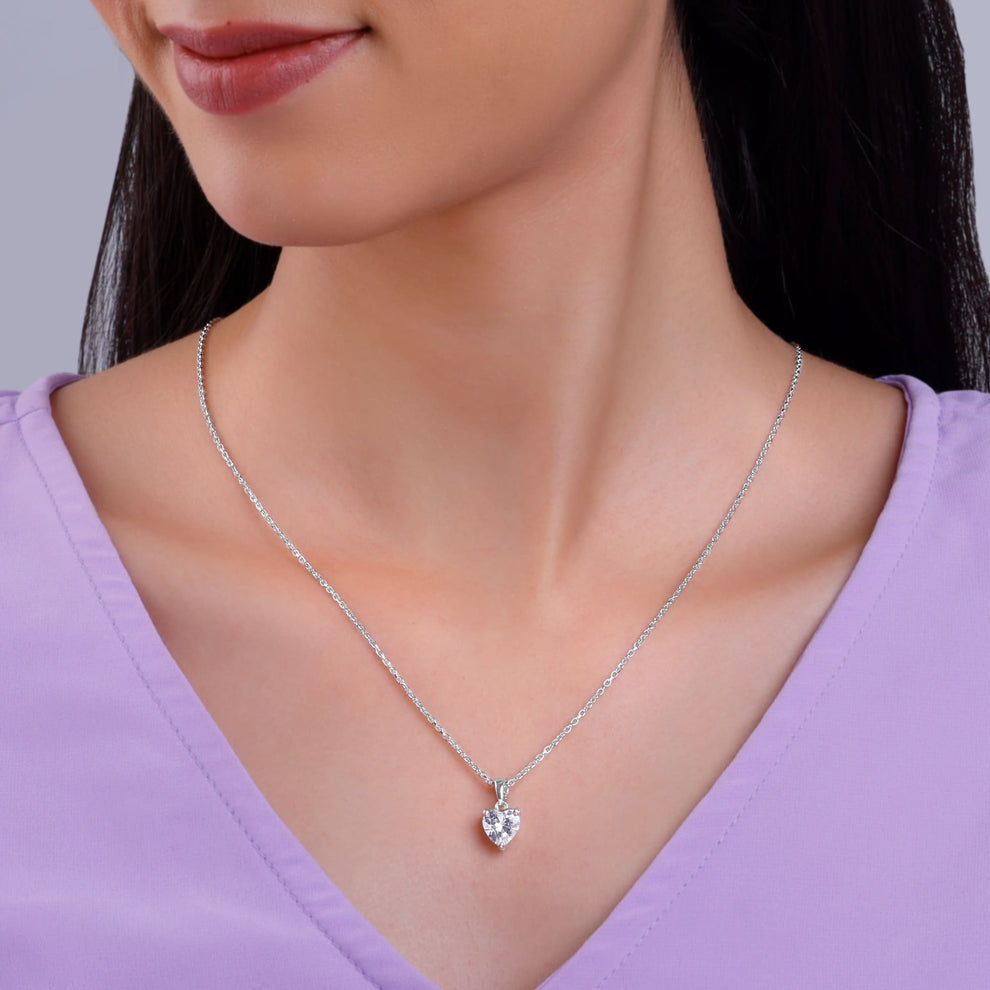 Heart stone pendant from giva 