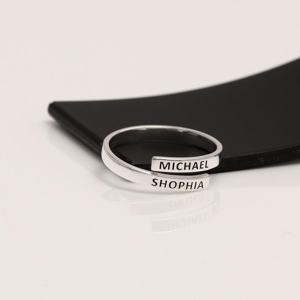 Palmonas silver band ring 