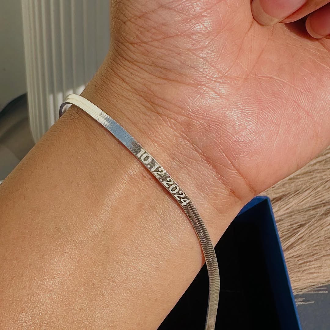 Snake chain bracelet men and women 